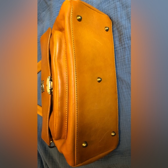 New!! Original/Authentic Pratesi!! - Picture 3 of 12